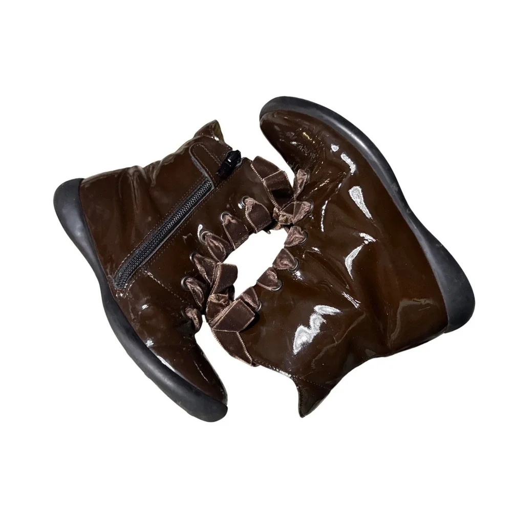 Mod8 Patent Leather Boots Kids Size 30 Brown Good Velvet Ribbon Lace Zip Combat